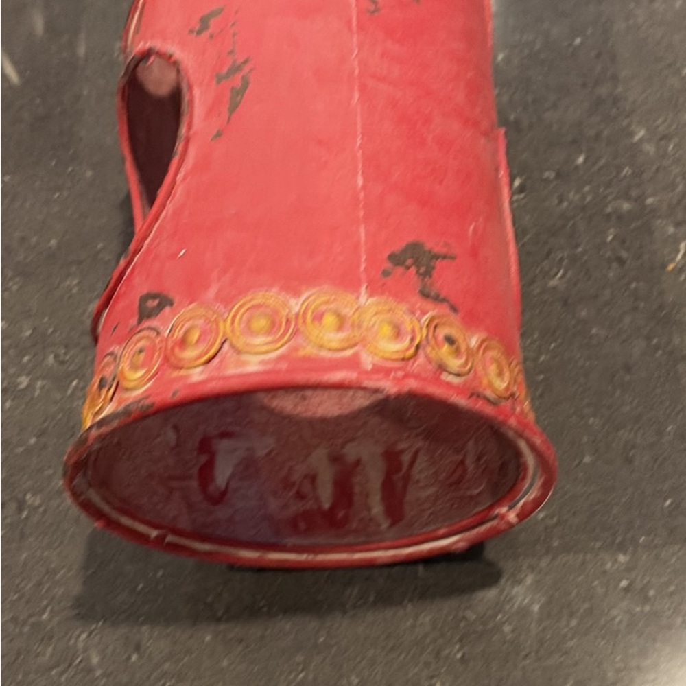 Fire Extinguisher Wine Rack decor/gift - Picture 4 of 6